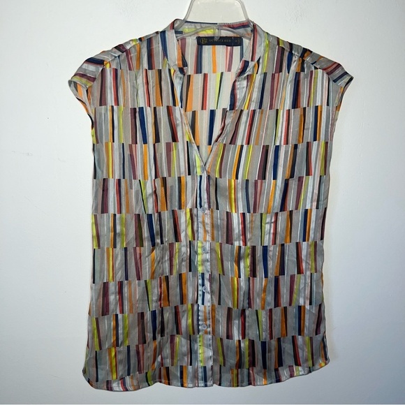 3/$25 🍄 Outback Red Ladies Colorful Sheer Shirt Size XS - Picture 6 of 10